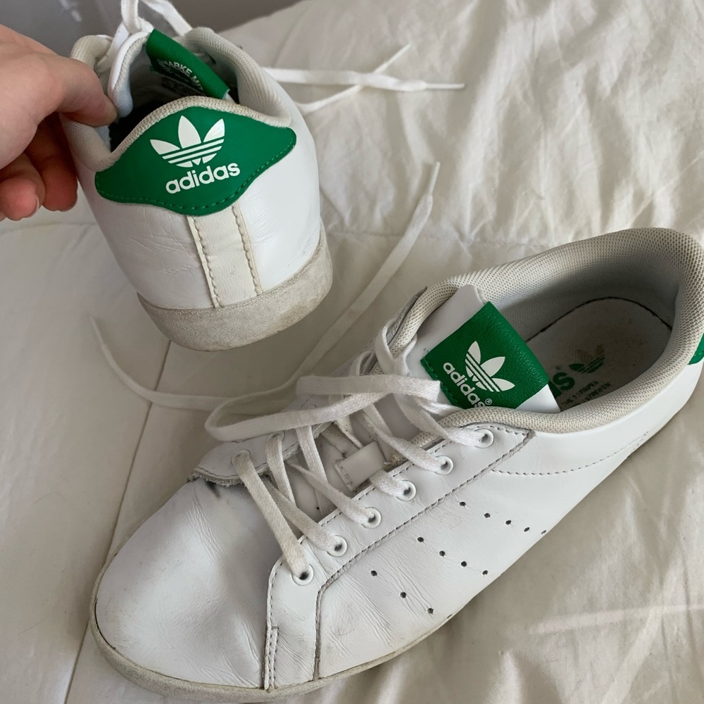 Adidas sneakers size 7 1/2